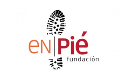 Logotipo Fundación En Píe