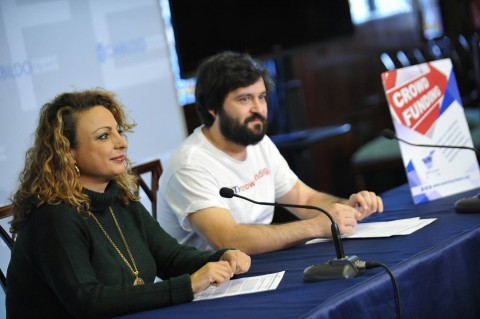 La consejera de Acción Social y Vicepresidenta Segunda del Cabildo, Cristina Valido y Angel González cofundador de Universo Crowdfunding