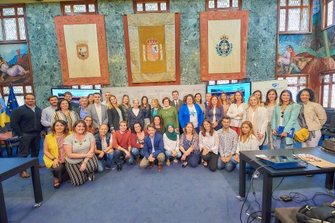 Foto de familia de la presentación de la IX Semana Internacional de Voluntariado Corporativo