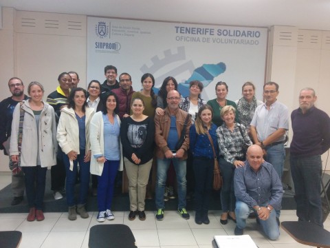 El grupo de participantes al taller