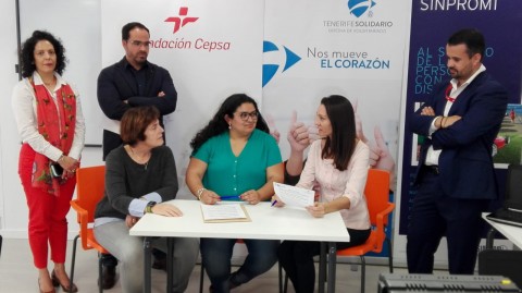 Acto de entrega de los ordenadores