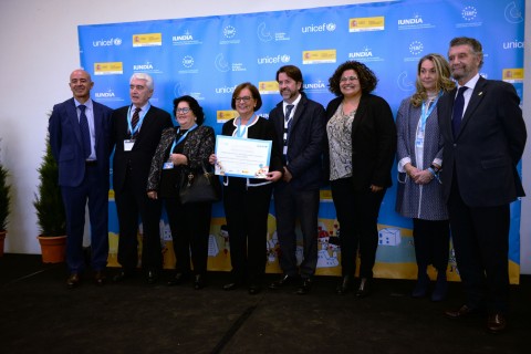 Foto de familia de la entrega del Premio Unicef