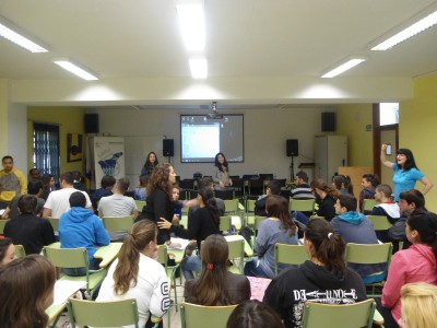Taller de sensibilización de Voluntariado en el Instituto de Educación Secundaria Las Indias