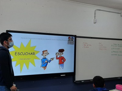 Un instante del taller impartido por la Asociación +Familia