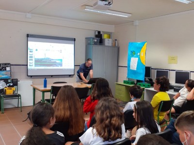 Un instante del taller "Los ODS al Cole"