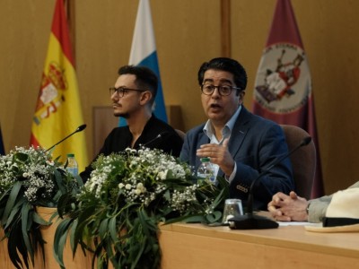 El presidente insular, Pedro Martín y el consejero delegado de Participación Ciudadana y Diversidad, Nauzet Gugliotta