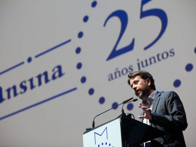 El Presidente del Cabildo, Don Carlos Alonso en su discurso por el 25º aniversario del Programa ANSINA