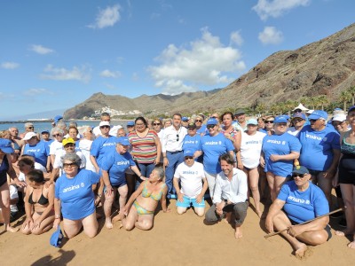 ANSINA y los mayores en la Playa de las Teresitas