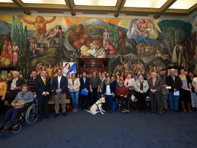 Reunión con Entidades de Voluntariado en el Salón Noble del Cabildo de Tenerife