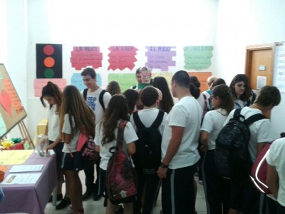 El grupo de alumnos del Nuryana visitando el Centro Insular de Entidades de Voluntariado