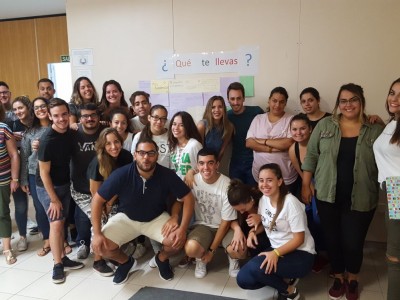 Un grupo de alumnos/as del CIFP Los Gladiolos que visitó el Centro Insular de Entidades de Voluntariado