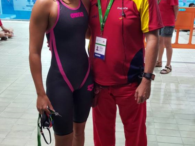 Michelle Alonso y el entrenador del ADEMI Tenerife