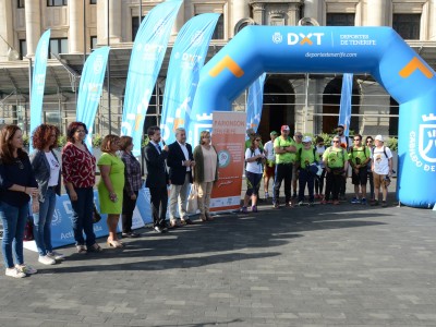 Instante de la salida de Parkicruzasur en el Cabildo Insular de Tenerife