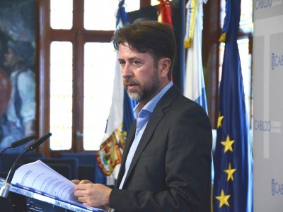 El presidente del Cabildo, Carlos Alonso