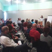 Charla "El Acompañamiento de las Personas Mayores en el HUC", a cargo de Concepción Rivera, Enfermera del Spica de la Unidad de Atención Familiar y Comunitaria