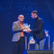 Mención Honorífica a la destacada colaboración de los medios de comunicación, Programa de Radio Online "La Vida es Bella"