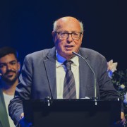 Mención Honorífica a la trayectoria de la persona voluntaria, Juan Enrique Hernández Bassou
