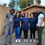 Foto de trabajadores de Ikea y miembros de AFES