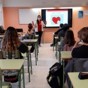Un instante de la charla de Cáritas sobre personas sin hogar
