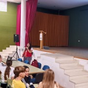Un instante del taller "Los ODS al Cole", impartido por Cáritas Diocesana de Tenerife