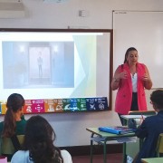 impartición del Taller "Los ODS al Cole" a cargo de la Asociación Factoría Social